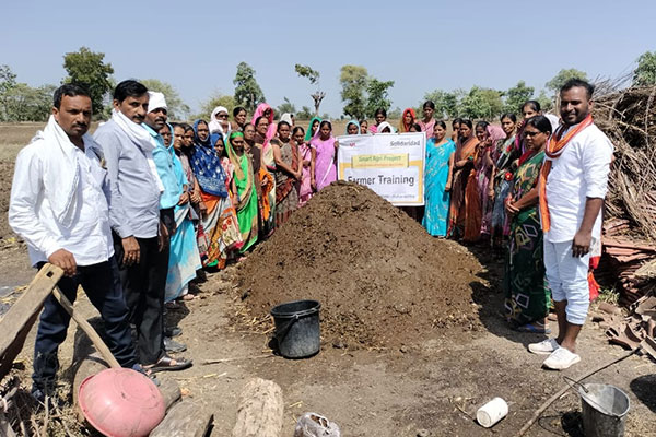 Women Farmers in Nanded Get Training on Biodynamic Composting