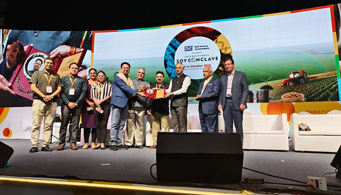 Solidaridad Receives Soy Sustainability Award at the International Soy Conclave 2024